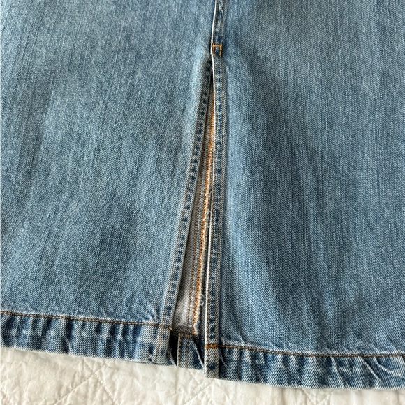 Levi's Blue Denim Skirt - Picture 2 of 10